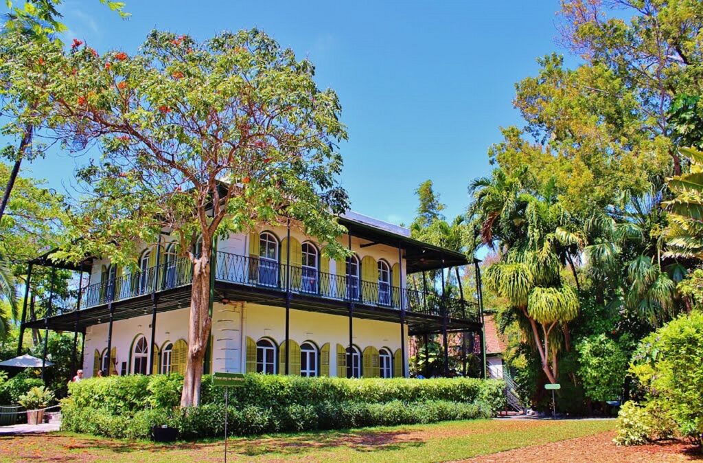 key west, hemingway house, florida-292171.jpg