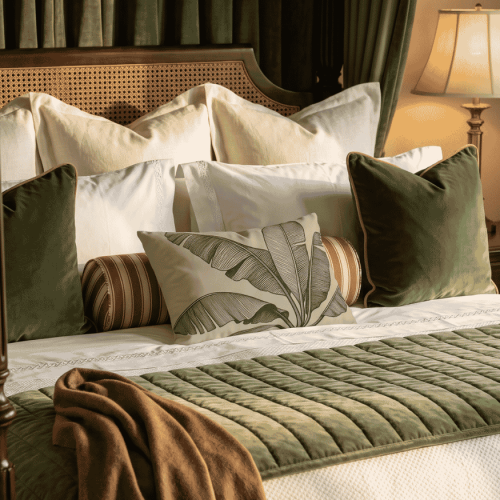 resort-bedroom.webp